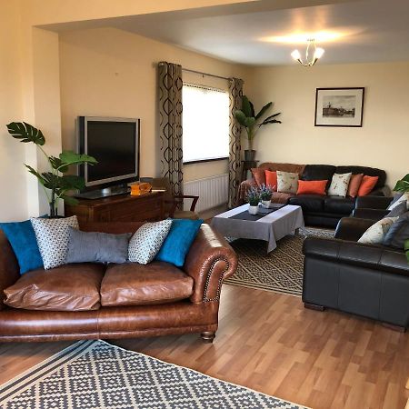 Whitehead Holiday Cottage Bagian luar foto
