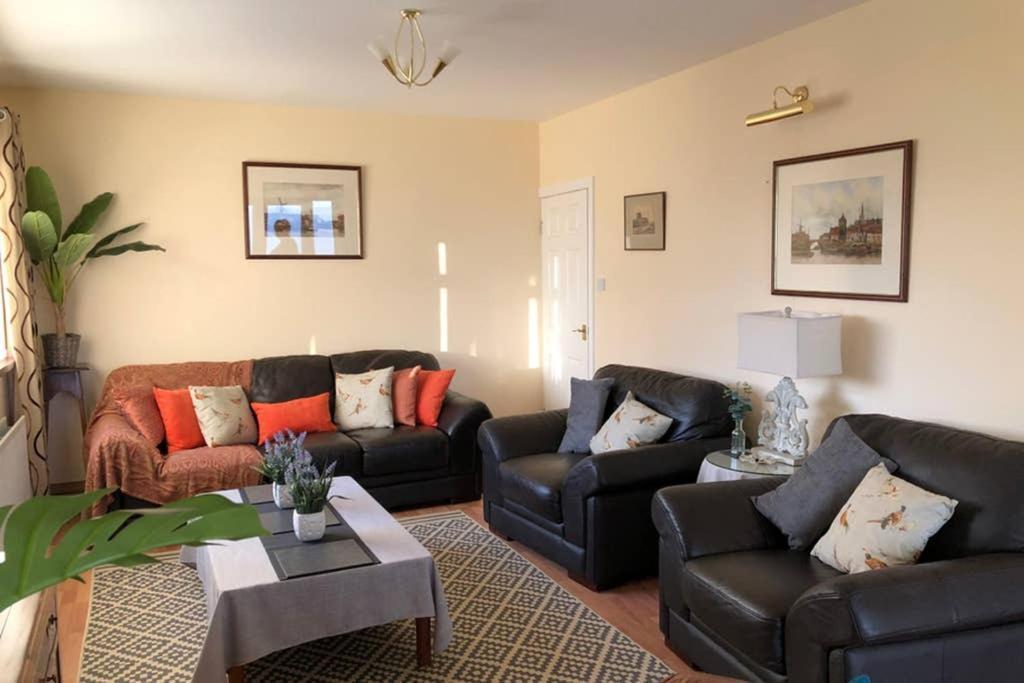 Whitehead Holiday Cottage Bagian luar foto